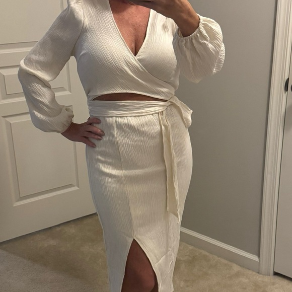 Lulus Dress - Picture 3 of 6